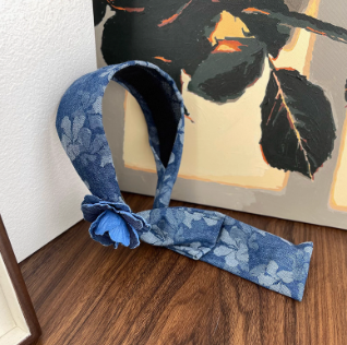 Original Denim Flower Headband - Stylish and Chic Design, Ideal for Daily Wear and Casual Outings for Women