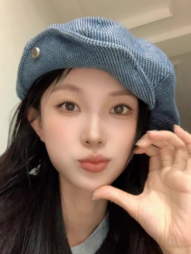 Trendy Denim Beret Hat with Button Accents - Vintage-Inspired Style for Casual Outings and Everyday Wear for Women