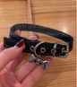 Original Denim Choker with Rhinestone Heart Charm - Trendy and Chic Design, Ideal for Casual Outings and Fashion Accessories for Women