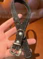 Original Denim Choker with Rhinestone Heart Charm - Trendy and Chic Design, Ideal for Casual Outings and Fashion Accessories for Women