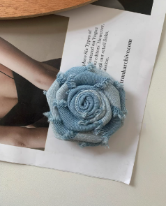 Original Denim Brooch Design with Handcrafted Denim Rose and Frayed Edges - Artistic, Vintage, Handmade for Casual Wear, Fashion Accessories, Special Occasions, Ideal for Adding a Touch of Rustic Charm and Elegance to Any Outfit for Women