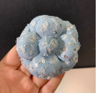 Original Denim Brooch Design with Handcrafted Denim Rose and Frayed Edges - Artistic, Vintage, Handmade for Casual Wear, Fashion Accessories, Special Occasions, Ideal for Adding a Touch of Rustic Charm and Elegance to Any Outfit for Women