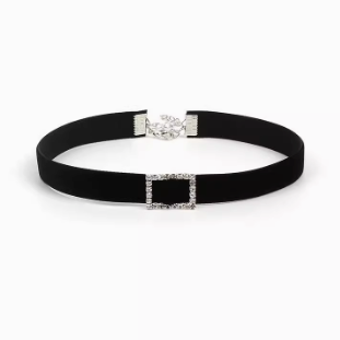 Original Denim Choker Necklace Design with Heart-Shaped Pendant and Pearl Drop Detail - Elegant, Trendy for Casual Wear, Date Night, Parties, Ideal for Adding a Versatile and Stylish Touch to Your Outfit for Women