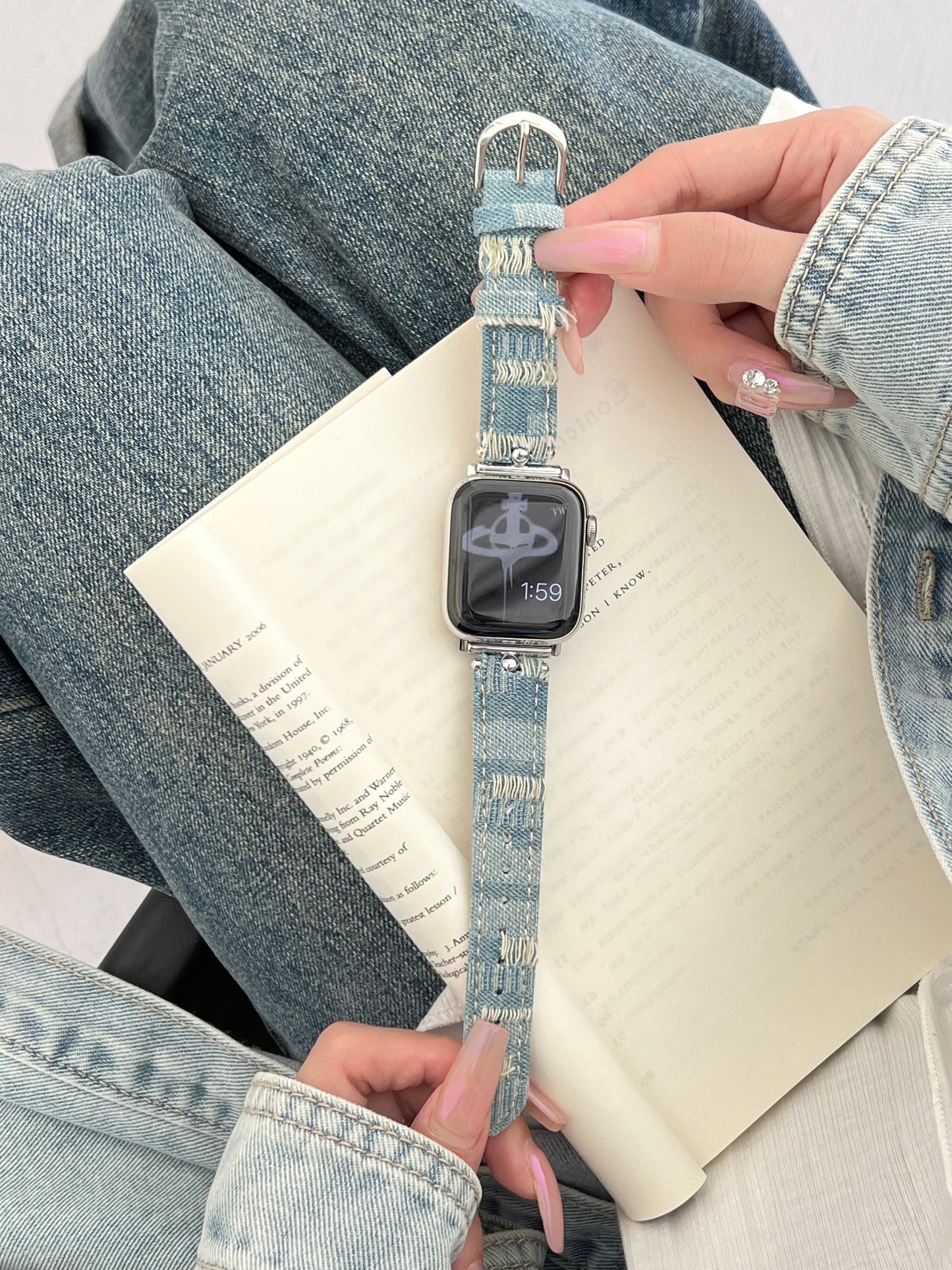Tali Jam Denim-Gabungan Sempurna antara Retro dan Moden
