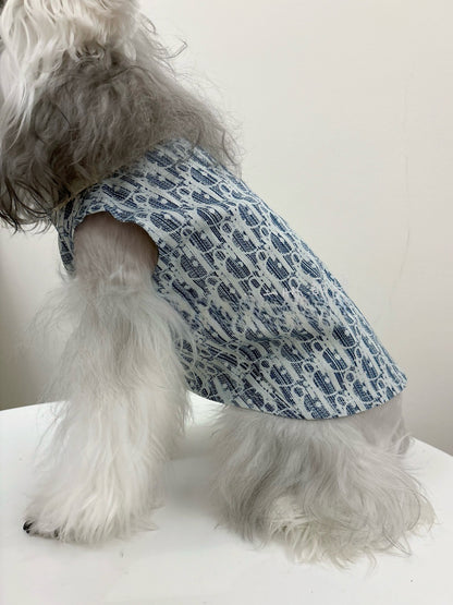 Original Denim Pet Vest Style with Stylish Pattern Print - Trendy, Comfortable for Everyday Wear, Walks, Photoshoots, Ideal for Keeping Pets Comfortable While Adding a Fashionable Touch for Pets
