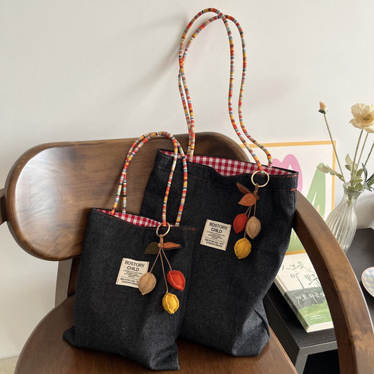 Original Gingham and Navy Shoulder Bags with Pom-Pom Accents - Stylish and Practical Design, Ideal for Daily Outings and Shopping for Women